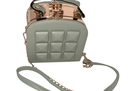 Armor purse