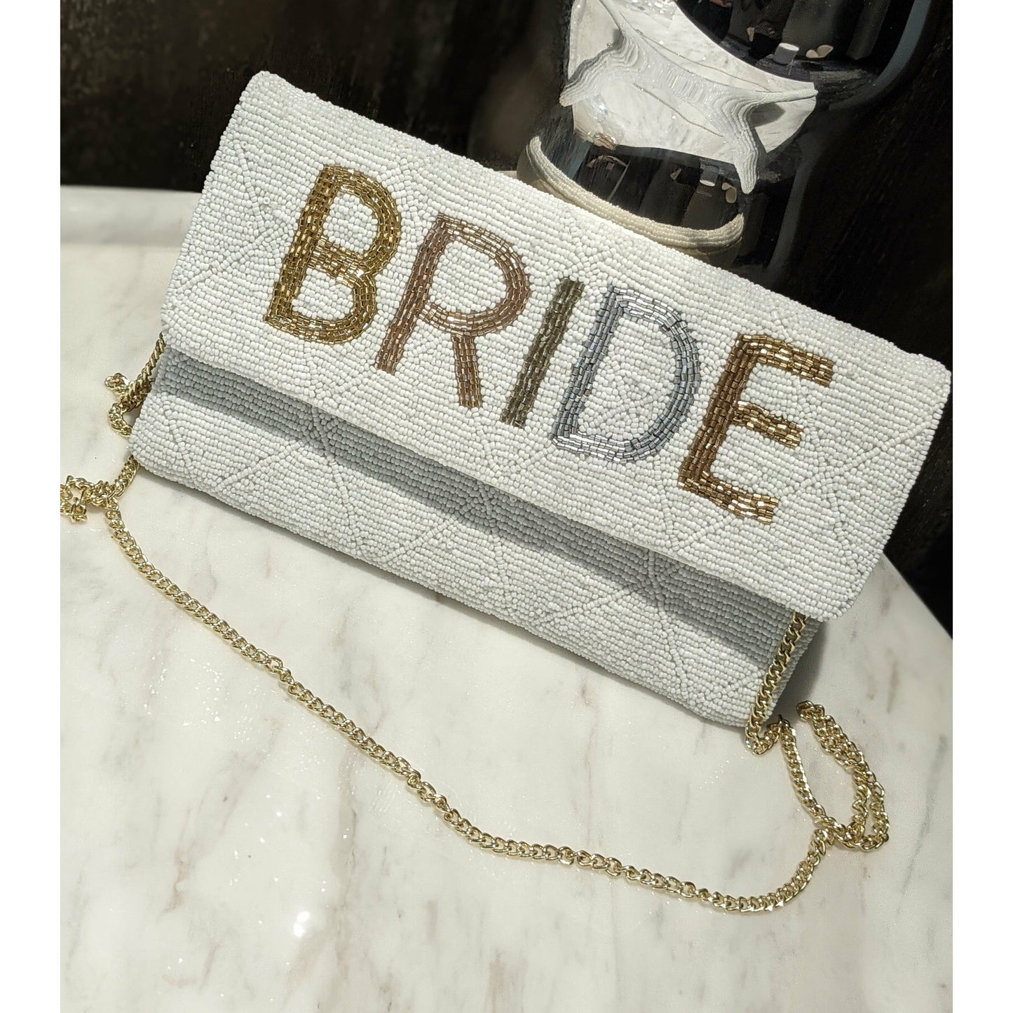 Bride clutch