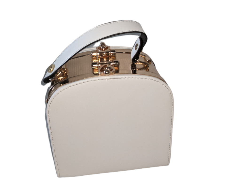 Armour purse